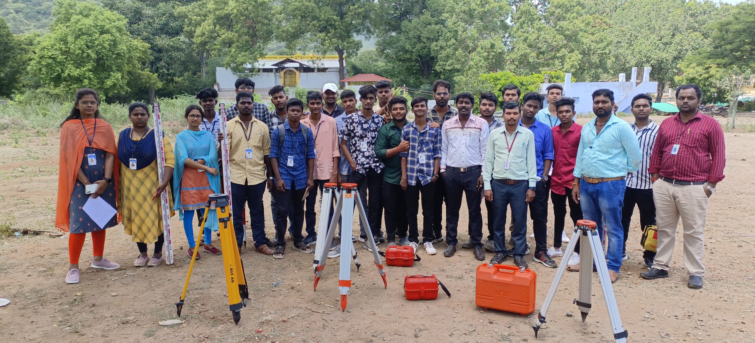 Land surveyor course